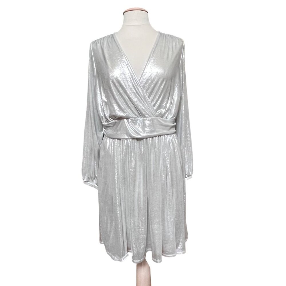 Torrid Silver Metallic Stretch Liquid Knit Surplice Dress Party Size‎ 0 / 12 / L